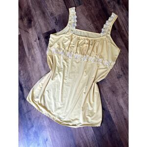 Y2K Inspired Butter Yellow Lacey Feminine Babydoll Tank Sz M